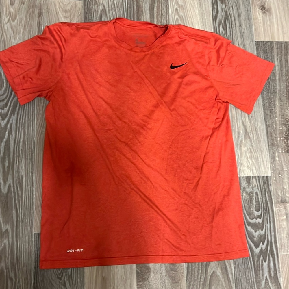 Men’s ’The Nike Tee’